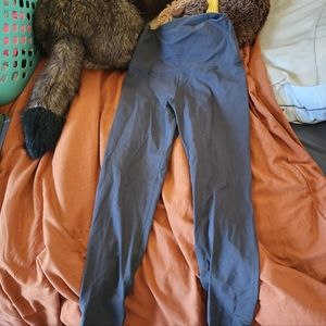 Born primitive leggings